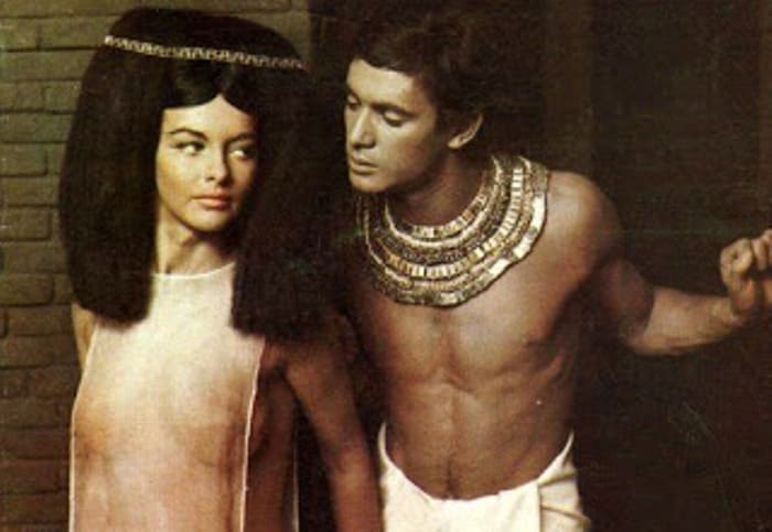 Богиня 1967 Года – Эротические Сцены