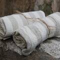 Почему льняной текстиль актуален при производстве аксессуаров для дома и одежды