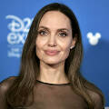 Анджелина Джоли завела новый роман с известным музыкантом