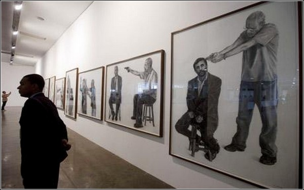 Мировые лидеры под прицелом: серия картин Джила Висенте