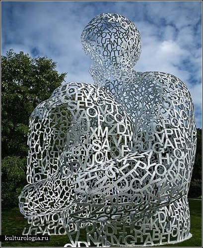 Человек из букв: скульптура Жауме Пленса