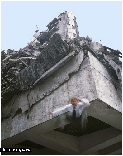 Невероятные падения в фотопроекте Керри Старбакка