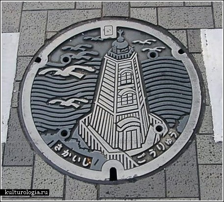 Расписные канализационные люки в Японии
