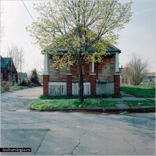 «100 заброшенных домов». Фотопроект Кевина Баумана (Kevin Bauman)