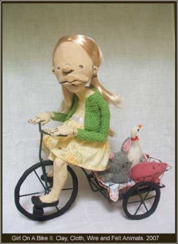 Глиняные скульптуры-куколки Лесли-Анны Грин (Lesley-Anne Green)