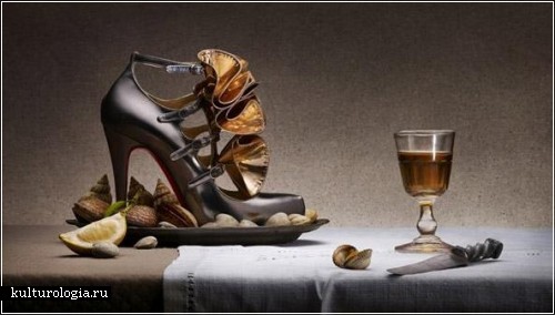 Реклама новой коллекции туфель Кристиана Лабутена в стиле натюрмортов  18 века. Фотограф Питер Липпманн