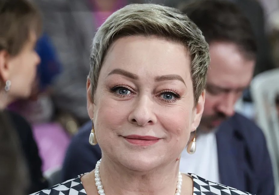 Хотела замуж за узбека, а кайфует с альфонсом: Кем стали взрослые дети Марии Ароновой от разных мужей