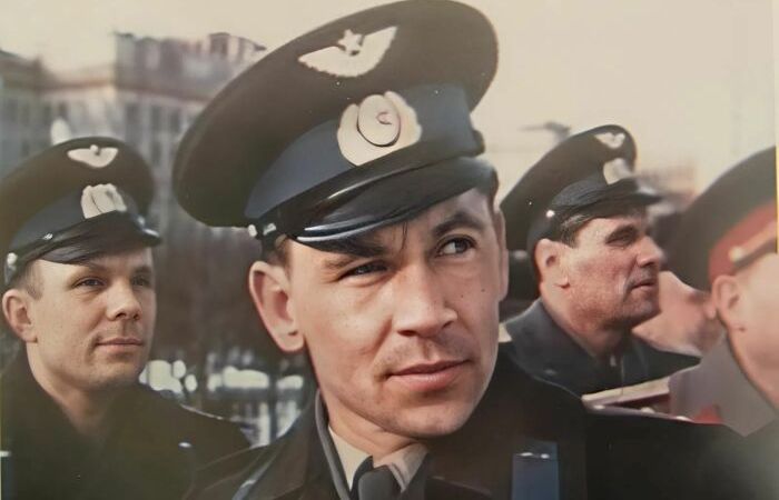 Был дублёром Гагарина, а погиб глупо по пьяни: Почему вычеркнули из истории космоса пилота-аса Нелюбова