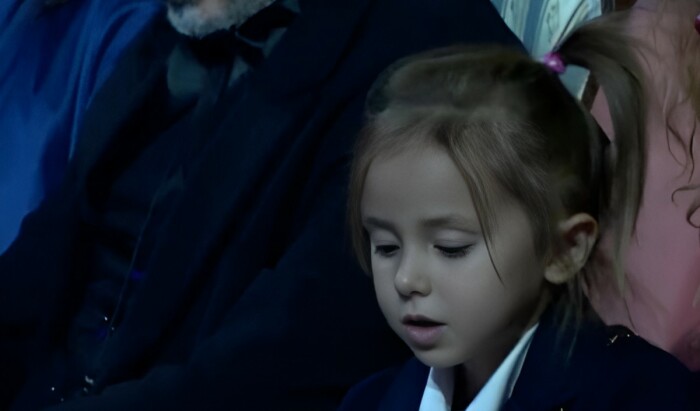 Майя, дочка Елены Захаровой.