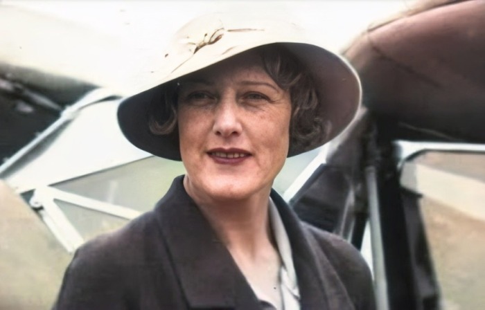 Вышла замуж за полковника и переспала со всеми офицерами его полка: Почему сбежала из Европы в ЮАР первая светская львица XX века