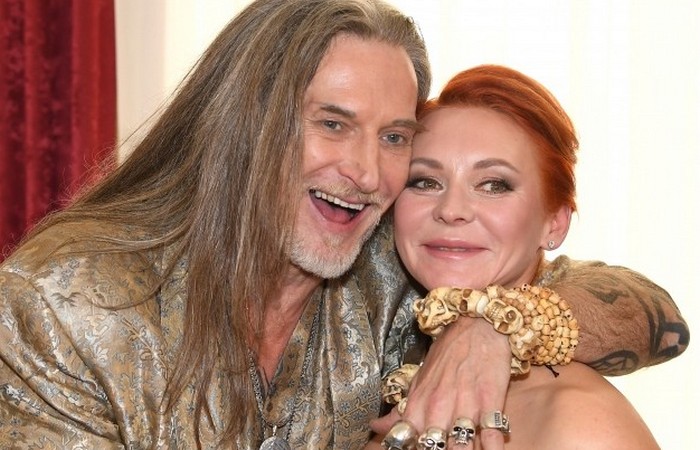 Все в папу: Какими выросли дочь и сын Джигурды и Анисиной, жесткие роды которой он показал всей стране