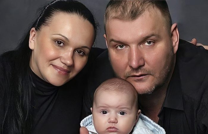 Ныне счастлив в браке с 4-ой женой.