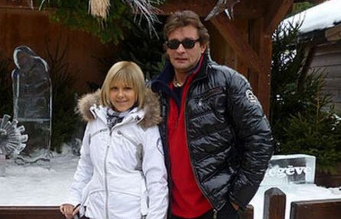 Делала для него всё.