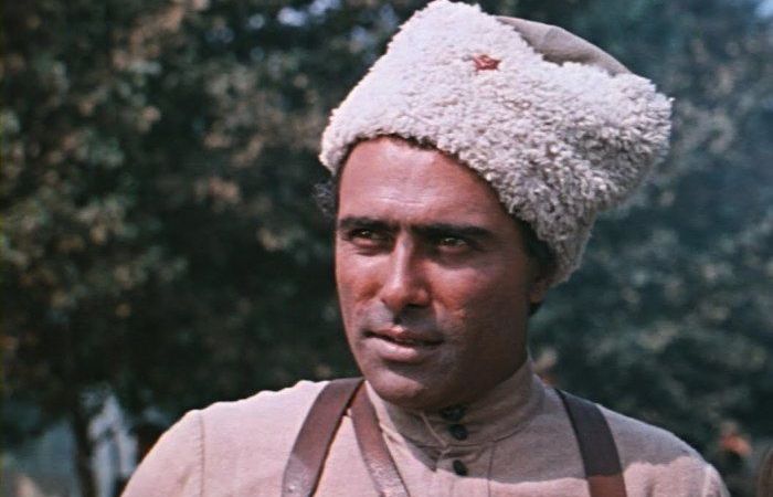 Изменяла знаменитому мужу, а когда он узнал — поступила ещё хуже: Почему пошла на предательство жена Николая Сличенко