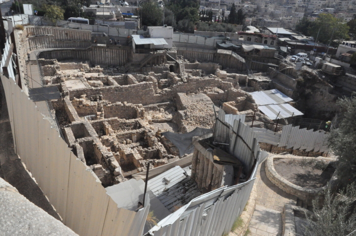 Общий вид с запада на раскопки в городе Давида в Иерусалиме