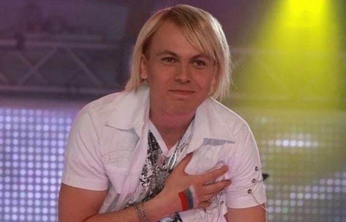 Сложно поверить, но это наш герой.