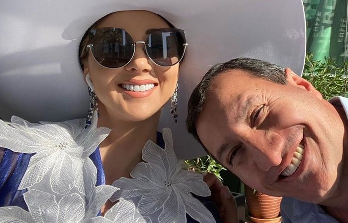 Пришло новое счастье.