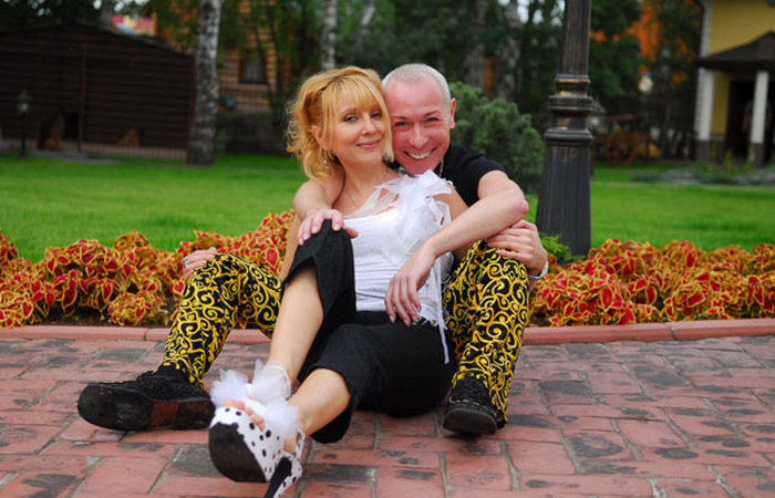 Женат был лишь однажды (почти). Женат был лишь однажды (почти).