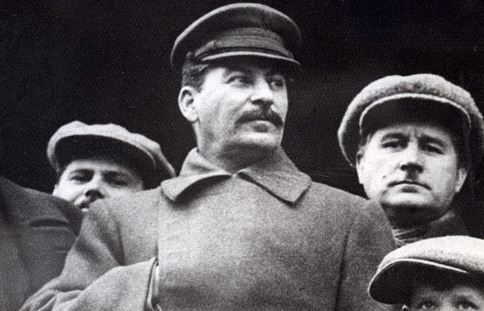 А доказательства? А доказательства?