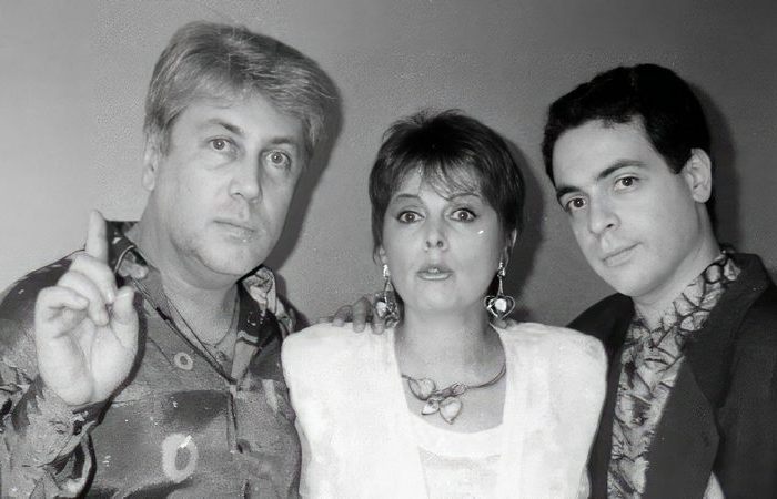 Счастливая и не бедная семья.