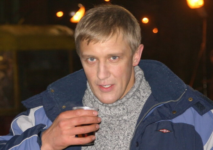  Крепкого, рискованного парня приглашали «поприсутствовать» во время криминальных разборок.