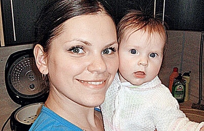 Мать и малышка Вероника.