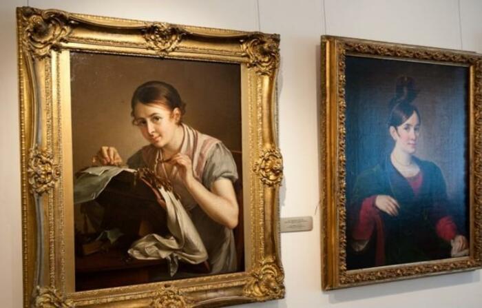 Портреты кисти Тропинина в музее.