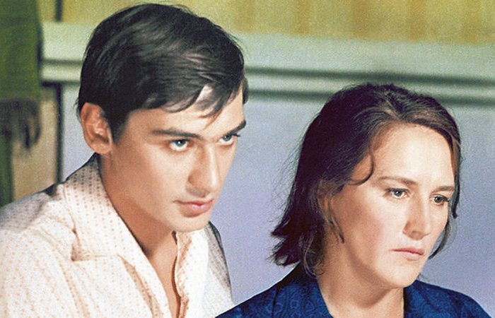 От первого брака - сын. От первого брака - сын.