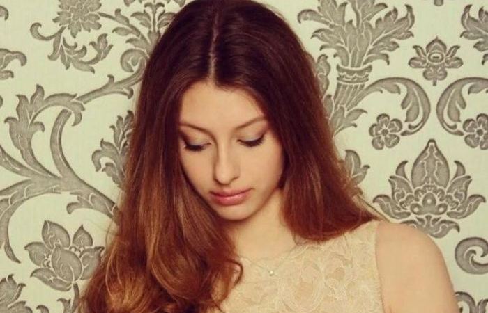 Ничто не выдавало в ней дочь олигарха.