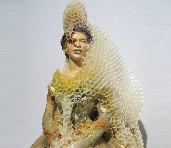Медовые скульптуры от Aganetha Dyck