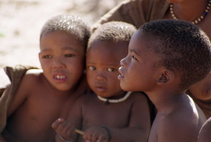 Дети племени кунг