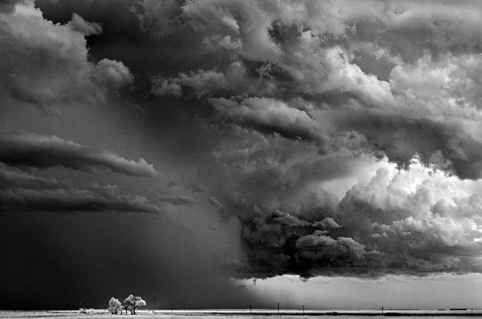 Грозовые облака на фотографиях Митча Добраунера