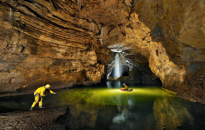 Фотографии пещер от Робби Шоуна (Robbie Shone)