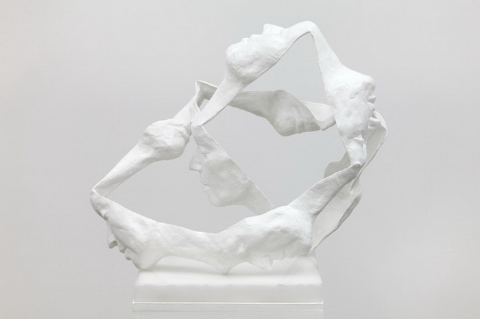 Белоснежные абстрактные скульптуры от Barbara Leoniak