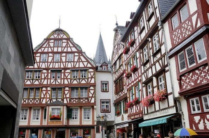 Бернкастель-Кюс - жемчужина немецкой средневековой архитектуры