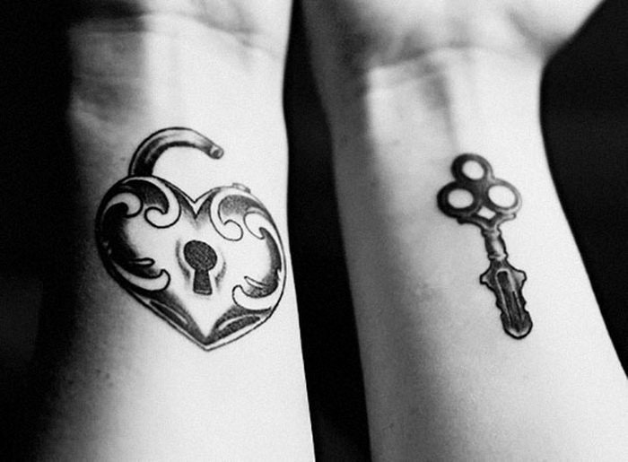 Фото татуировки одна жизнь, одна любовь - ()