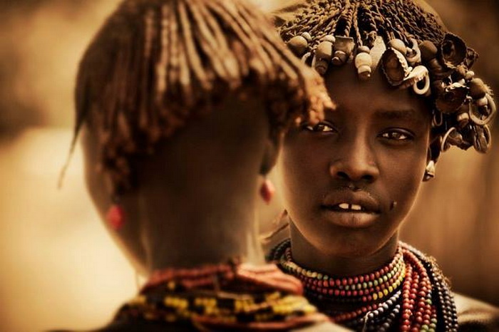 Африканские красавицы из племени дасанеч