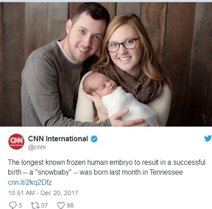 О рождении ребенка сообщило агентство CNN.
