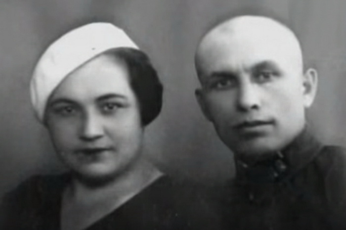 Довоенное фото Марии Октябрьской с мужем Ильей