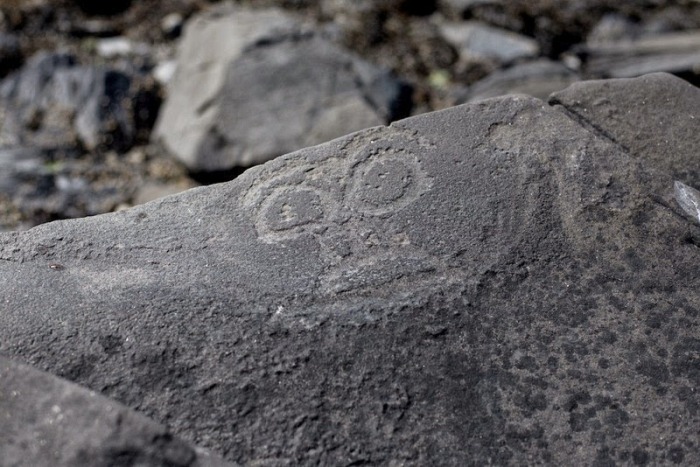 Древние петроглифы на Аляске
