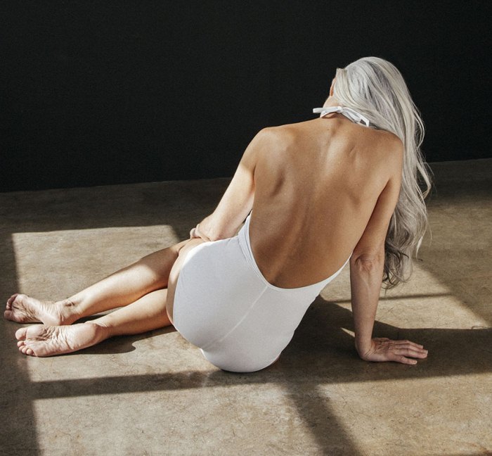 Ясмина Росси - модель, которая рекламирует купальные костюмы в 61 год