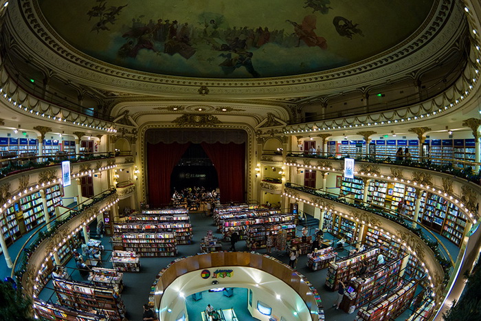  El Ateneo - книжный магазин в Буэнос-Айресе, признанный самым большим и роскошным в мире