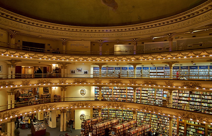  El Ateneo - книжный магазин в Буэнос-Айресе, признанный самым большим и роскошным в мире