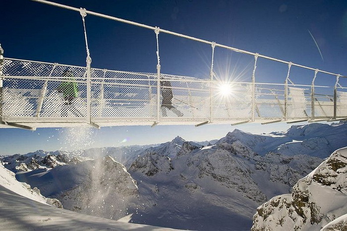 Titlis Cliff Walk - самый высокий в мире подвесной мост (Швейцария)
