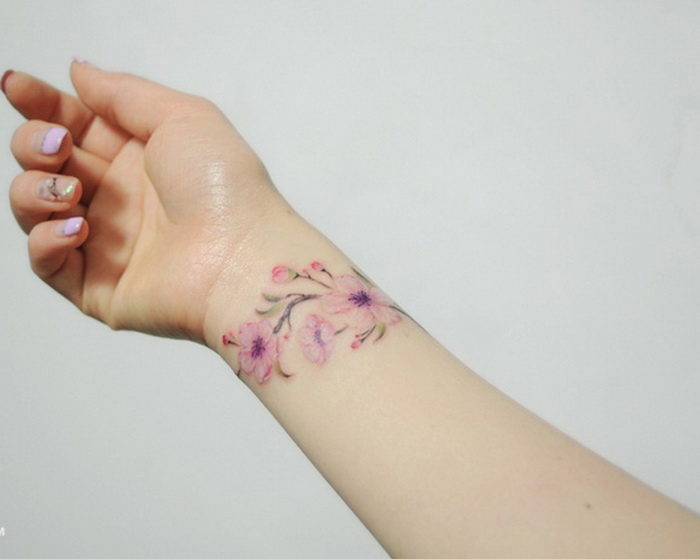 Татуировки, напоминающие акварельные рисунки
