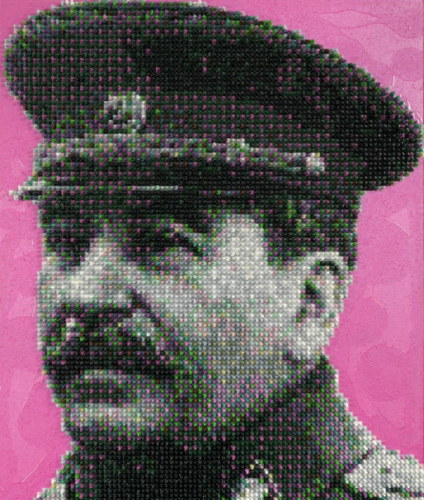 Портрет Сталина из шахматных фигур