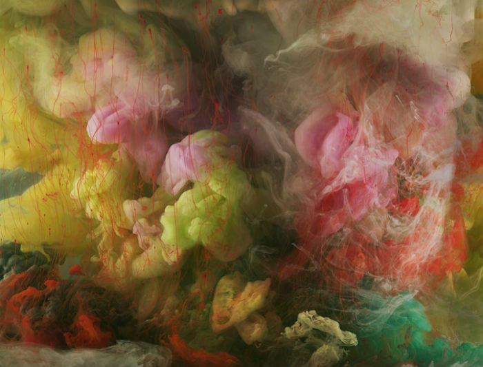 Потрясающие эксперименты с красками и водой от Кима Кивера