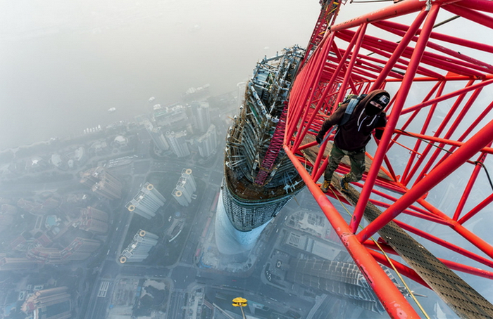 Восхождение на Shanghai Tower