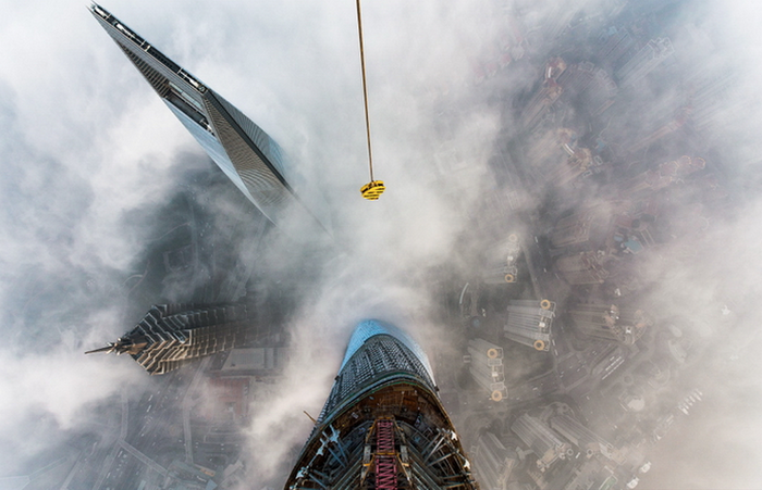 Снимки с Shanghai Tower