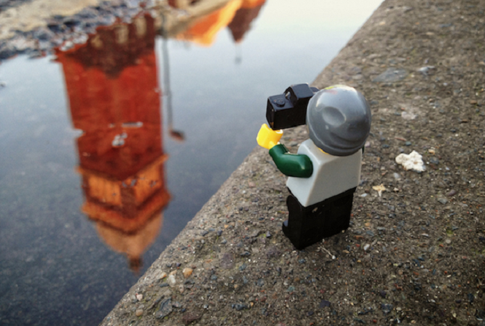 Legographer на берегу